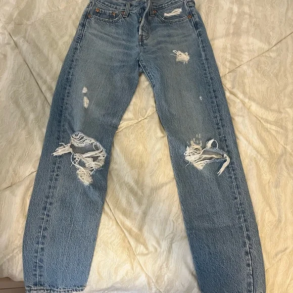 Levi's Blue High Rise Distressed Jeans - Picture 2 of 5